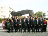 Prof. Kenneth Young (right 6, front row), Pro-Vice-Chancellor of CUHK, Prof. Zhang Junsheng (right 7, front row), Prof. Yang Wei (right 5, front row), and representatives of the two universities